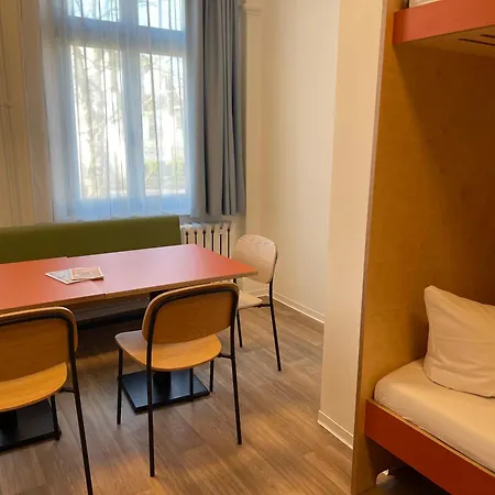 Hostel Hermann 17 Kuehlungsborn